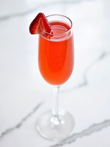 Strawberry mimosa drink 67 Strawberry mimosa drink