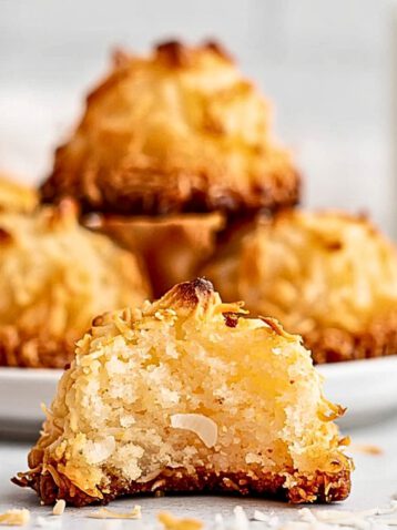 Coconut Macaroon Biscuits 51 Freshly baked coconut macaroons