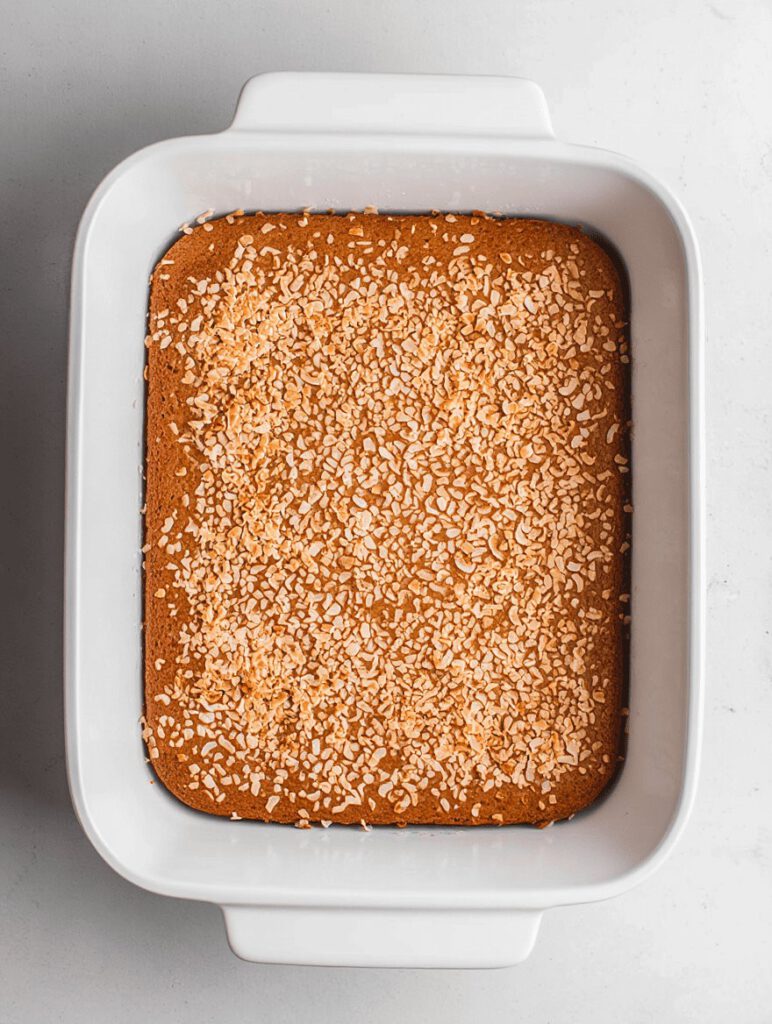 Key Lime Pie Coconut Dump Cake 8 8396e4ca d598 4706 9f57 1ea78418b3c7 resultat