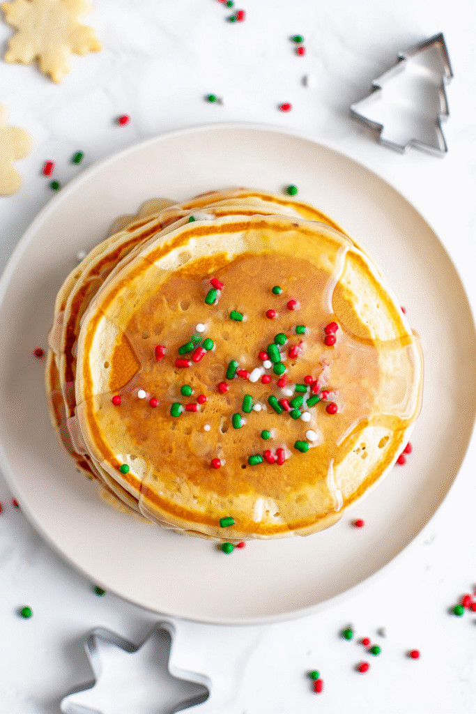 20 Christmas Pancakes to Make Mornings Magical 17 Funfetti Christmas Pancakes