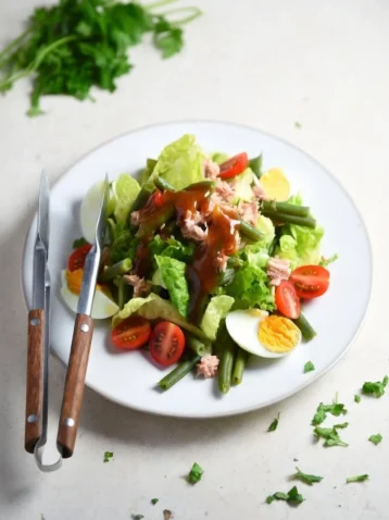 Nicoise Salad: A Classic French Recipe with a Healthy Twist 4 Nicoise Salad