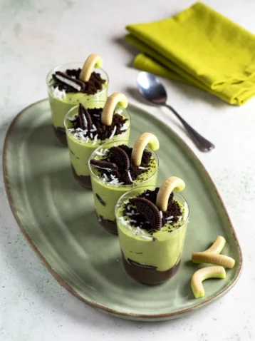 St Patricks Day Dirt Cups: A Fun and Easy Dessert for the Holiday 7 St Patricks Day Dirt Cups