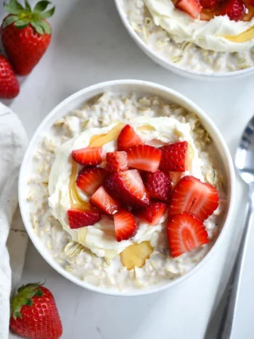 Strawberry Cheesecake Overnight Oats: A Delicious Breakfast Treat 8 Strawberry Cheesecake Overnight Oats A Delicious Breakfast Treat