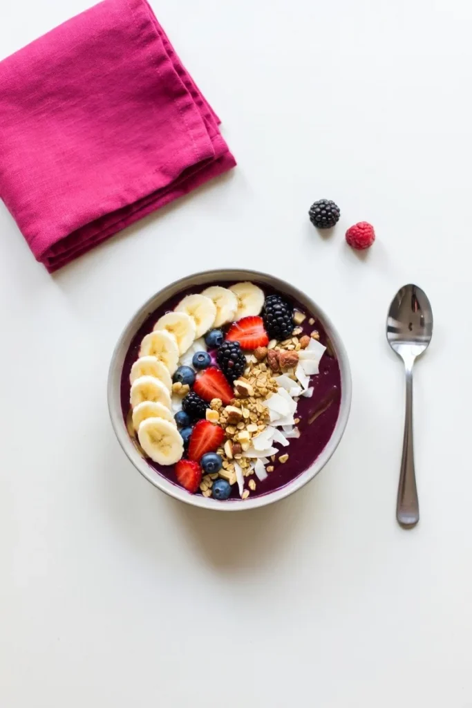 Quick Breakfast Ideas for Kids 8 AcaiBowl