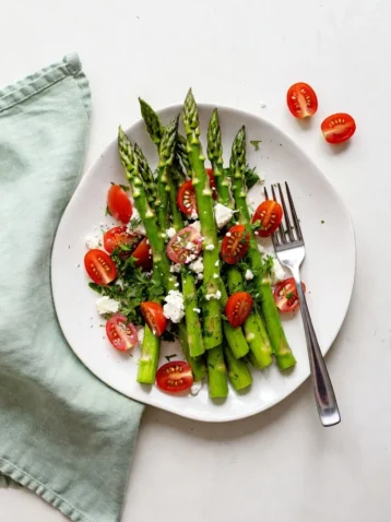 Asparagus Salad: A Fresh and Healthy Spring Recipe 7 AsparagusSalad