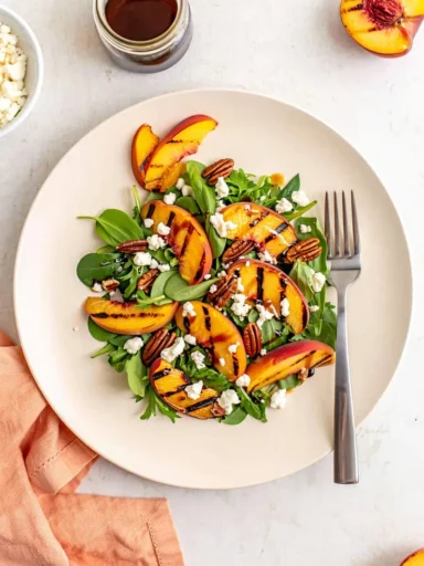 Grilled Peach Salad s