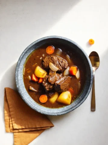 Guinness Beef Stew: A Hearty, Comforting Dish for a Cold Winter's Night 5 GuinnessBeefStew