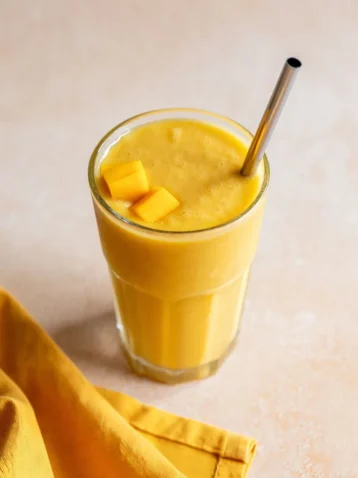 Mango Pineapple Smoothie s