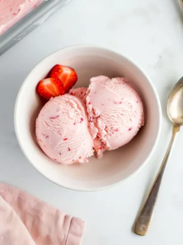 Strawberry Ice Cream s