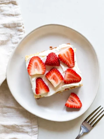 StrawberryShortcakeBars